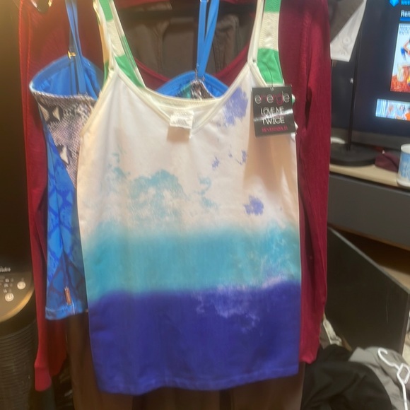 PTP 16 inches stretches to 21 or a bit more approximately 30 inches long - Picture 2 of 9